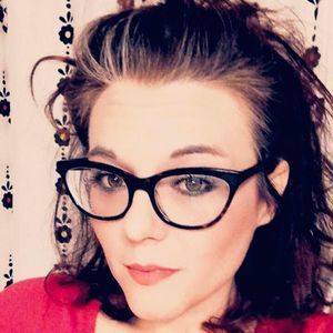 Meet your Posher, Christy